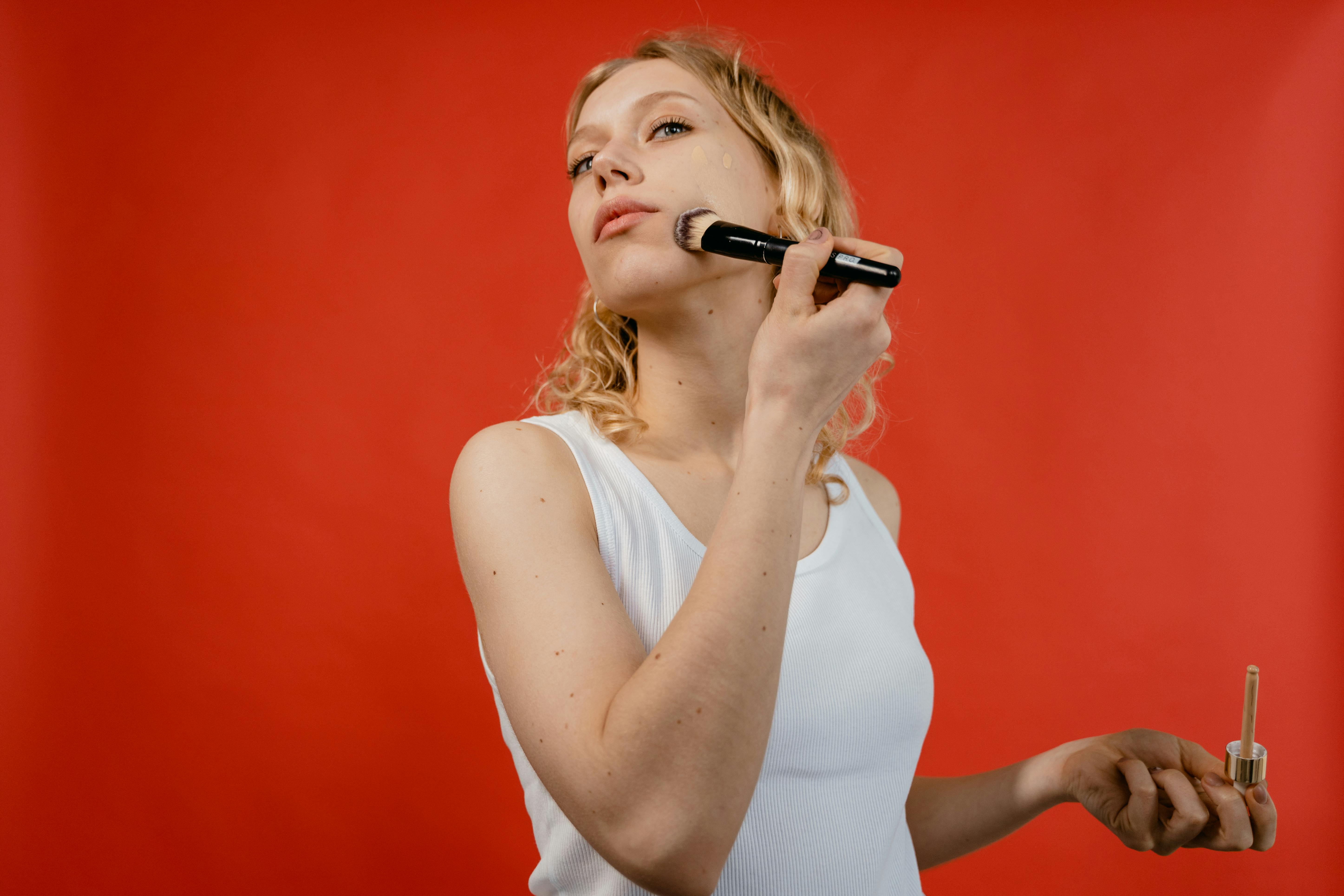 潮汐图书馆海报图